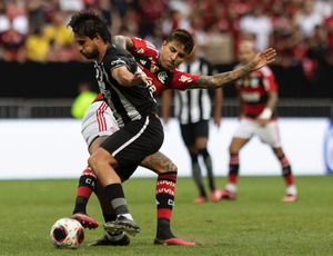 Com gol relâmpago, Flamengo vence Botafogo pelo Carioca no DF