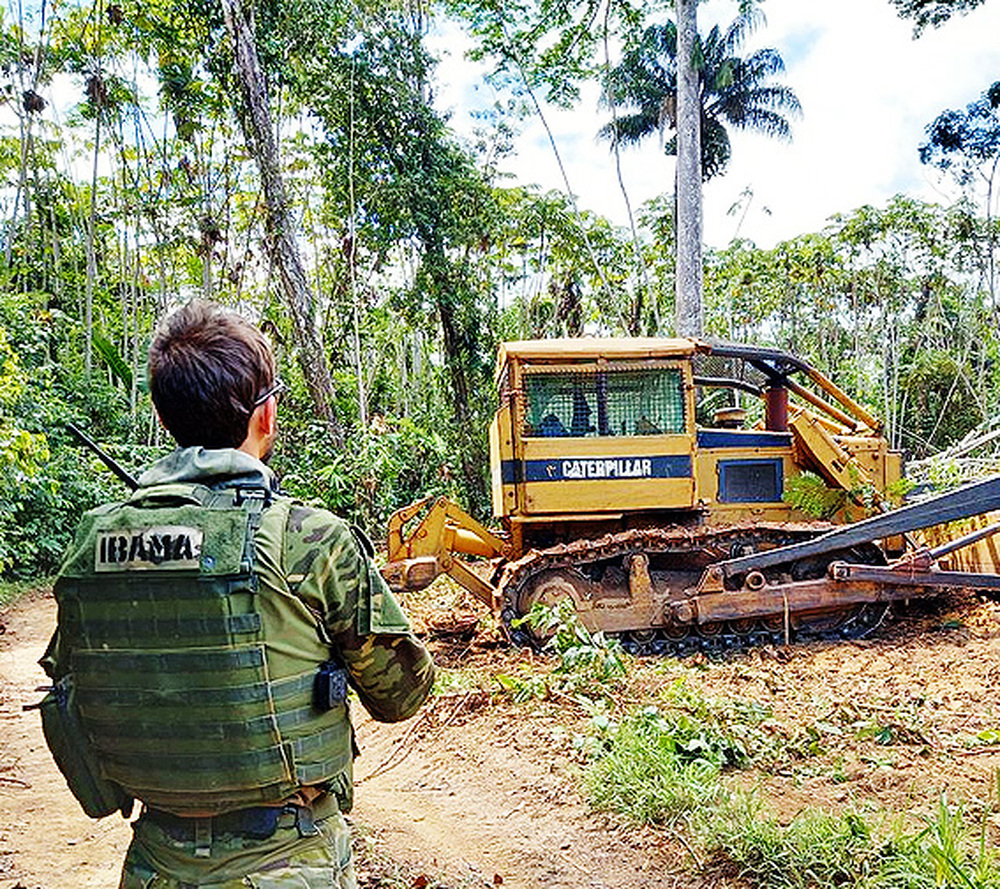 Ibama e PRF desmontam mais de 190 acampamentos na TI Yanomami