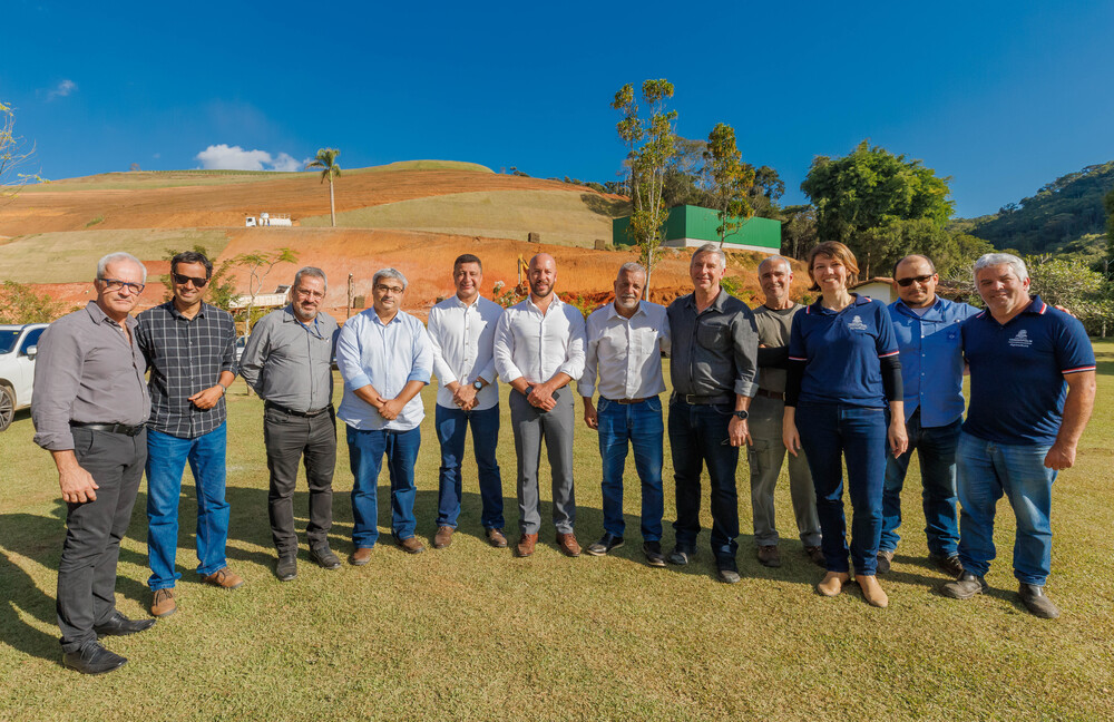 Secretário Estadual de Agricultura e Presidente da EMATER- Rio visitam Teresópolis 