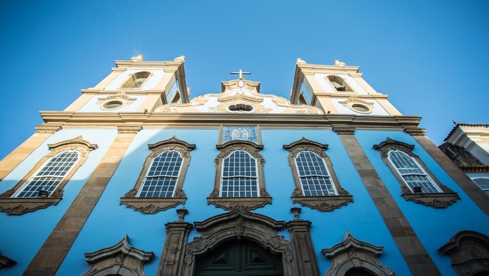 Agora é Lei: Isenção de ICMS nas contas de luz e gás de templos religiosos