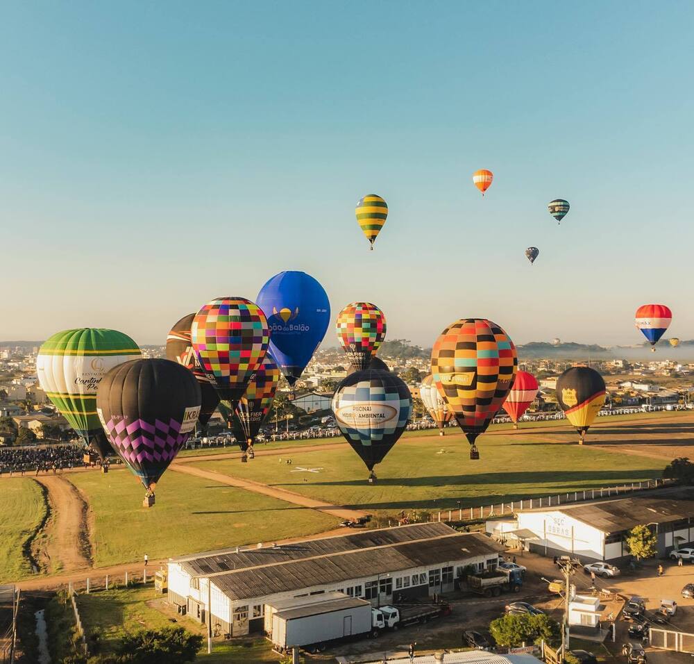 Itatiaia realiza festival de balonismo entre os dias 27 e 30 de julho 