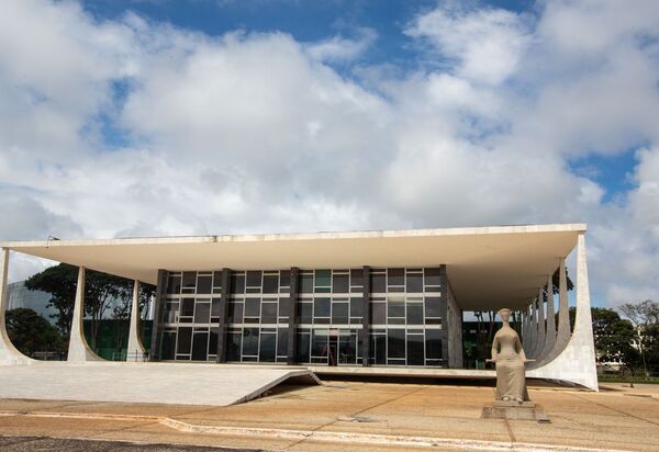 STF proíbe tese de legítima defesa da honra em casos de feminicídio