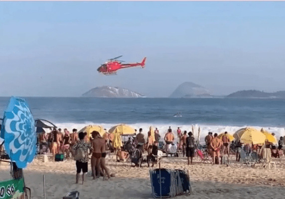 Mesmo na beira da praia, menino de 13 anos é tragado pelo mar em Ipanema e desaparece 