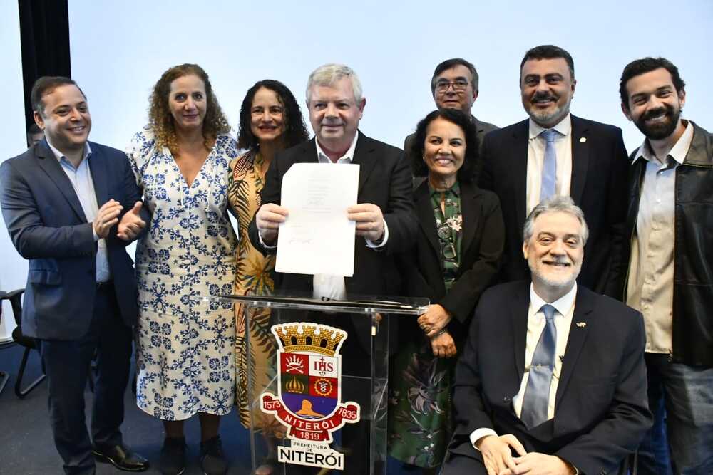 Niterói assina acordo com Governo Federal para fomento em ciência e inovação