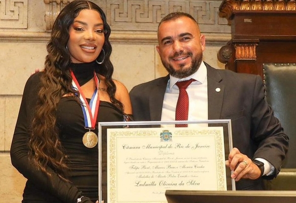 Ludmilla vai receber a Medalha Pedro Ernesto do Vereador Felipe Boró, nesta quinta-feira 