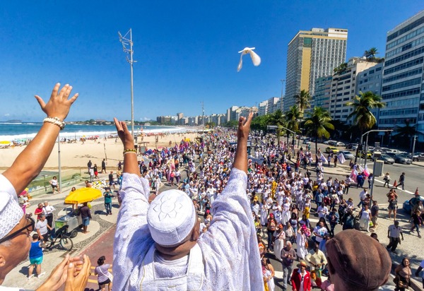 Praia de Copacabana receberá a 6ª Caminhada em Defesa da Liberdade Religiosa  No domingo - dia 17 de setembro