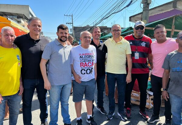 Bandeira de Mello se reune com flamenguistas em Queimados, Pinheiral, Valença e Vassouras