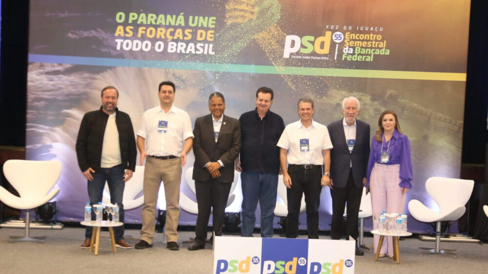 Chitãozinho e Xororó lançam Ratinho Jr. para presidente, mesmo com 3 ministérios, Kassab diz que PSD deve ter candidato em 2026