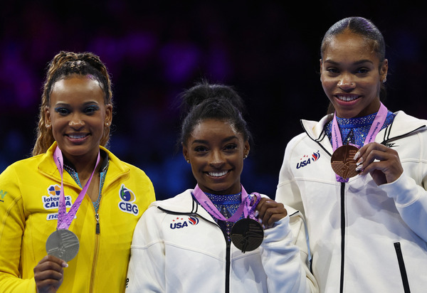 Ginástica vive novo momento com pódio formado apenas por negras