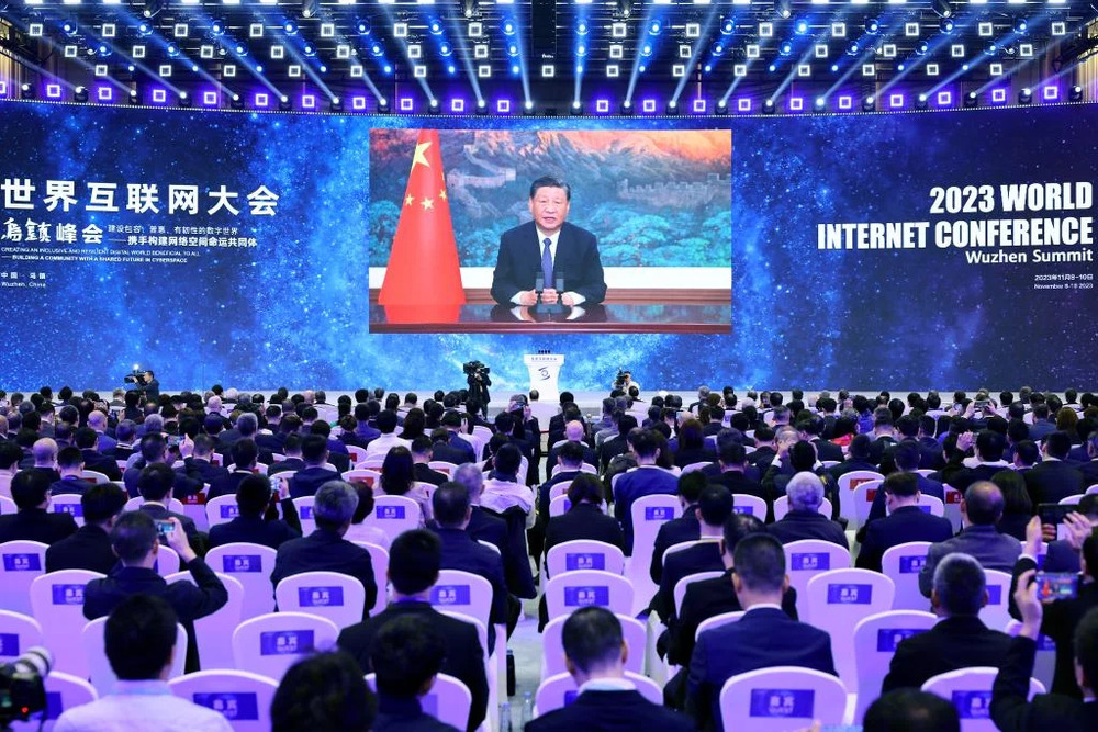 Xi Jinping: internet deve beneficiar pessoas de todos os países