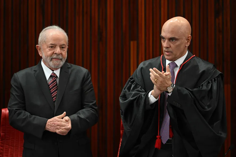 Lula sinaliza que vai indicar Gonet à PGR e Dino ao Supremo em jantar com ministros do STF no Alvorada