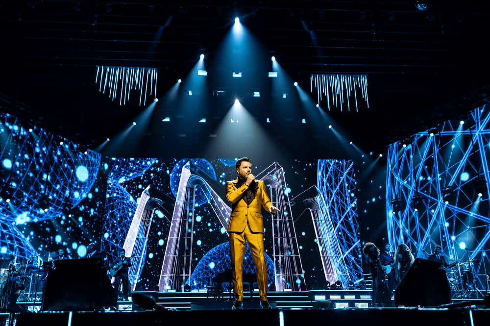 Maurício Manieri apresenta turnê de lançamento do seu novo DVD 