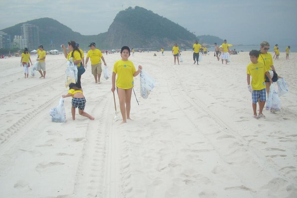 ECONATAL 2023 REALIZA MUTIRÃO ABRINDO O VERÃO CARIOCA 2024