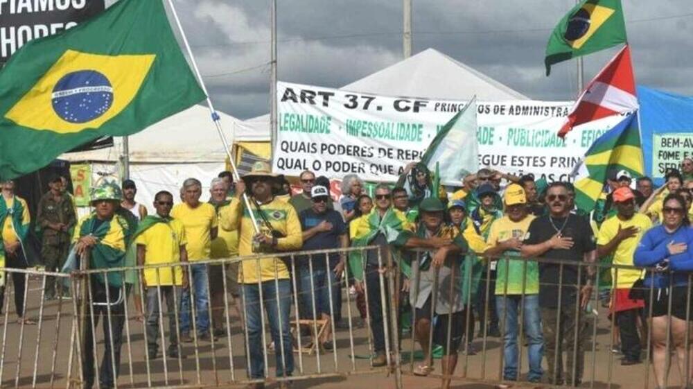 Relatório oficial revela detalhes do Movimento Brasil Verde e Amarelo e seu envolvimento nos eventos de 8 de Janeiro: Um Golpe em Gestação