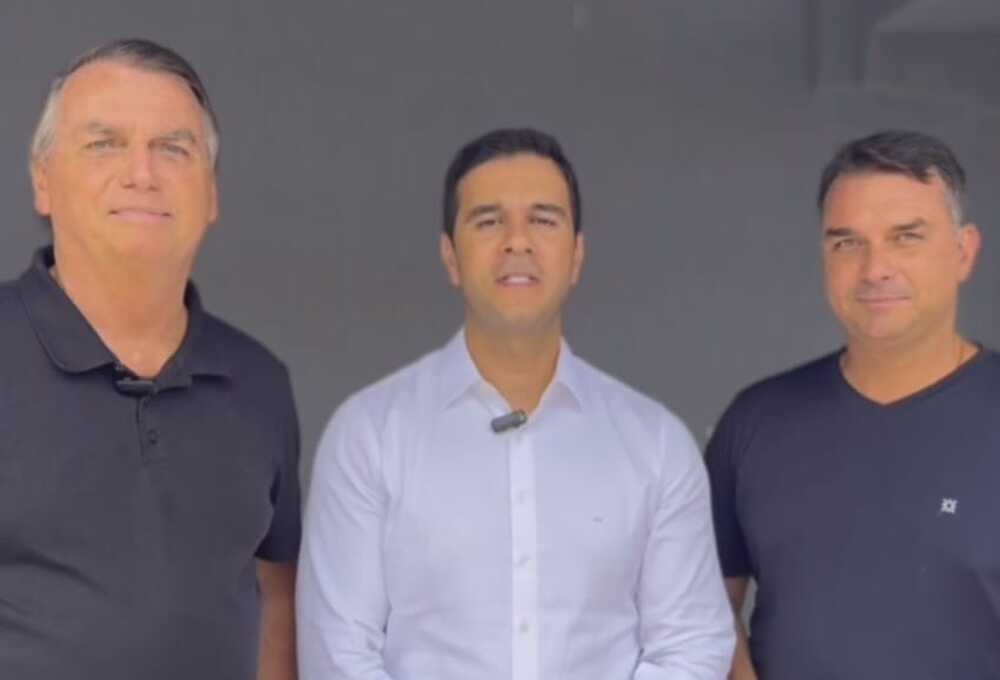 Bolsonaro participa do lançamento da pré-candidatura do empresário Renato Araújo a prefeito de Angra