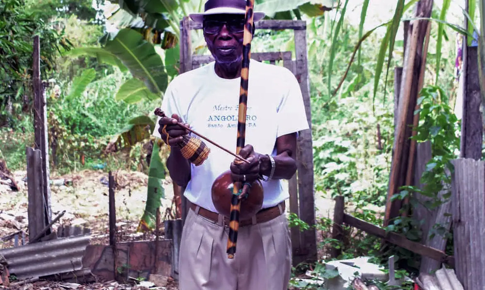 'Capoeira é meu remédio', diz mestre de 96 anos