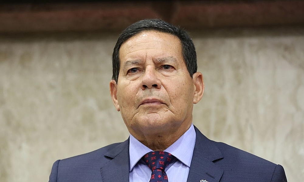 Mudança de postura: Hamilton Mourão agora defende investigações militares sobre tentativa golpista