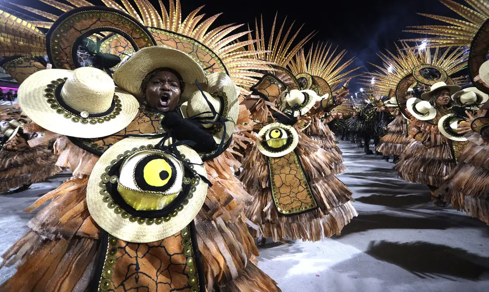 Unidos de Padre Miguel vence a Série Ouro do carnaval carioca