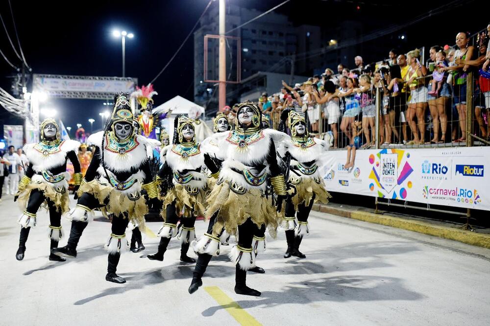 Carnaval da Estrada Intendente Magalhães supera expectativas