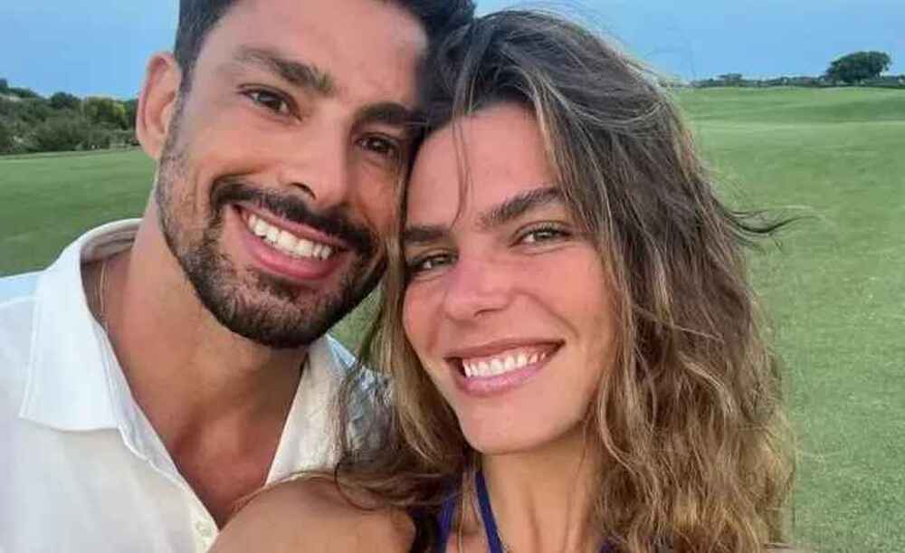 Ex-mulher de Cauã Reymond volta a insinuar relação abusiva do ator