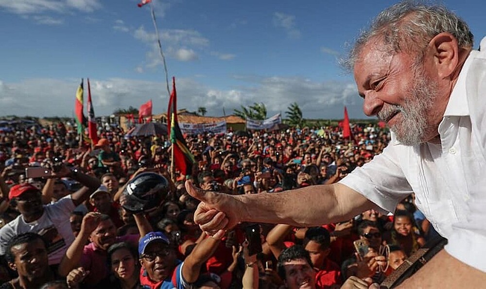 Lula pisou na Bola?