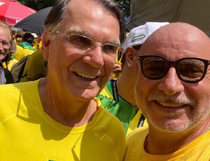 Queiroz e Bolsonaro fazem as pazes, velhos amigos se reencontram na Av. Paulista
