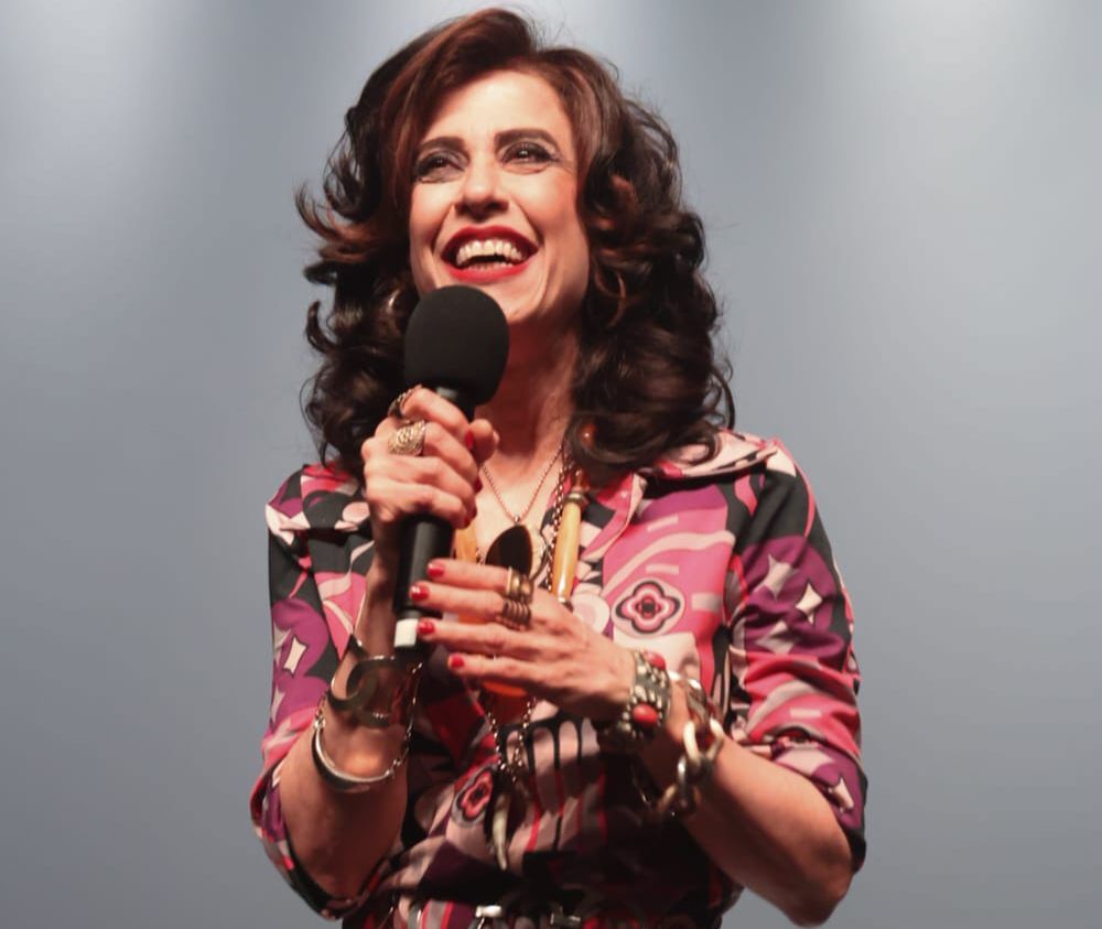 FERNANDA TORRES NO TEATRO MULTIPLAN EM 