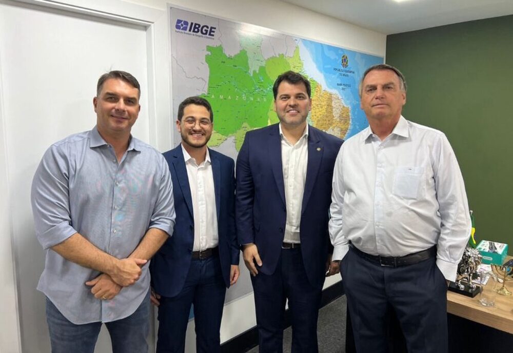 Luiz Cláudio Ribeiro deixa PSD de Paes, rumo ao Republicanos com apoio de Bolsonaro e PL para prefeitura de Mangaratiba