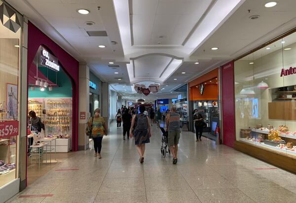 Suspeitos são detidos após arrastão por chocolates em shopping da Zona Norte