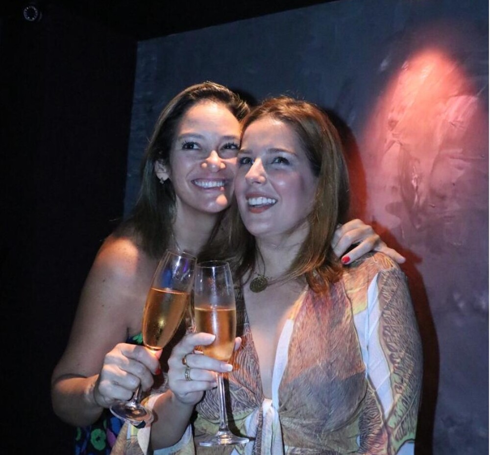 Aniversário de Vanessa Fontana: Uma Noite Especial no Nai Pizza Bar com Dj Otavio Sampaio