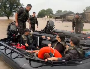 Força Aérea Brasileira (FAB) atuando nas enchentes do Sul: Resgate e Solidariedade em Ação