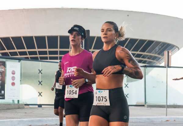 6ª Meia Maratona de Niterói tem recorde nas categorias masculino e feminino