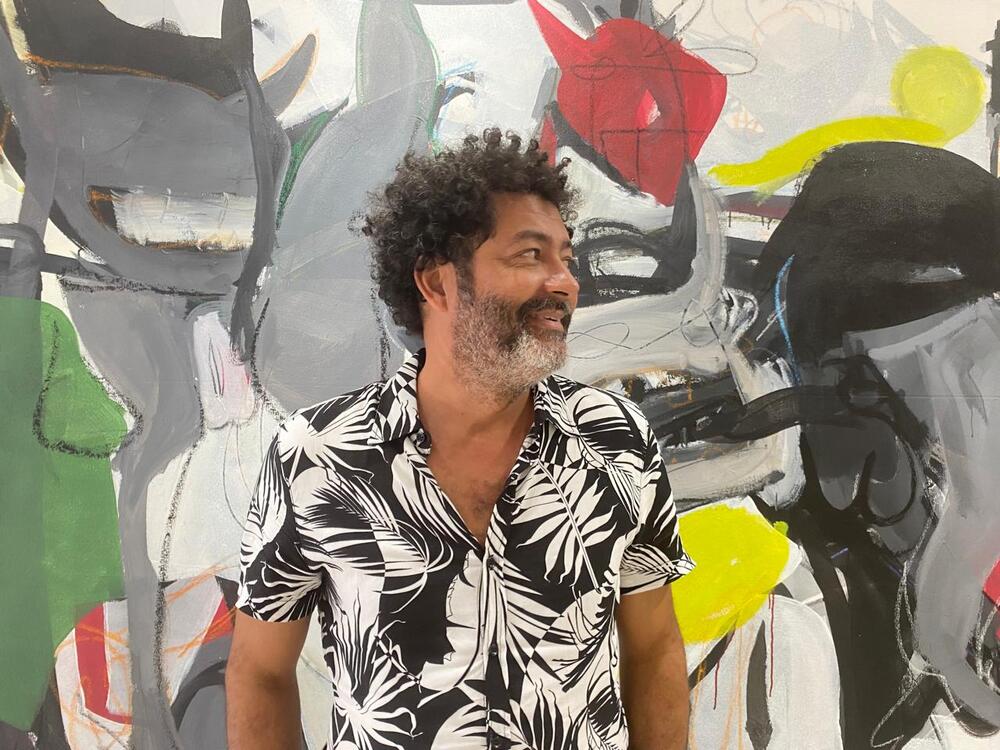 Gerson Fogaça acompanha montagem de sua exposição no Museu MOCAA em Miami