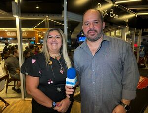 Cléo Hernas, pré-candidata a vereadora, destaca lançamento da pré-campanha de Valdecy da Saúde a prefeito de São João de Meriti durante a comemoração de 2 anos da ANB