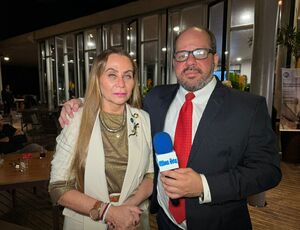 Dra. Ana Cristina Campelo: Diretora do Jornal DR1 e Advogada renomada, defensora da verdade no jornalismo carioca