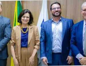Prefeito de Búzios se reúne com Ministra da Saúde em Brasília para buscar melhorias no SUS