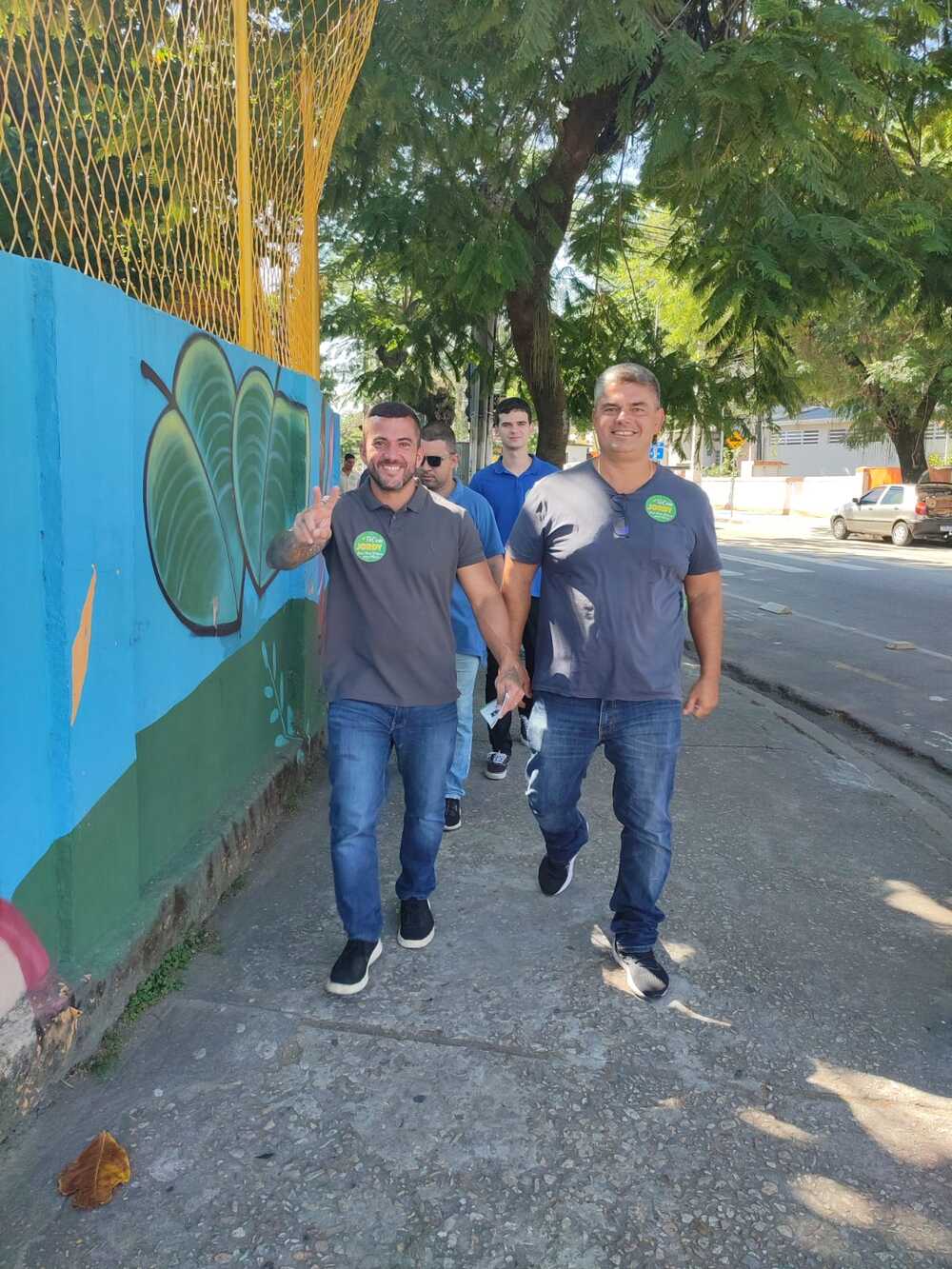 Artur Bisneto desponta como principal pré-candidato a vereador em Niterói, com forte apoio de Carlos Jordy