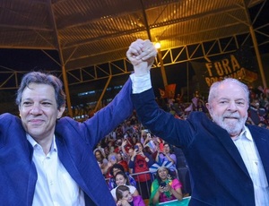 Lula reafirma apoio a Haddad e promete: 'Não faremos ajuste fiscal em cima dos pobres'