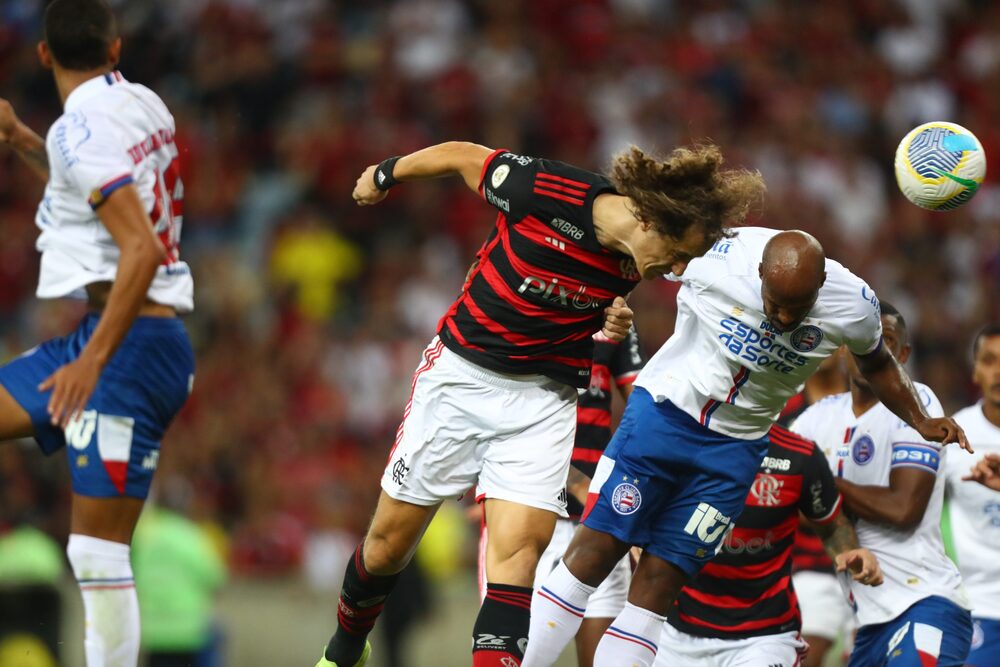 SEGUE O LÍDER: Flamengo vence nos Acréscimos e assume a Ponta do Brasileirão