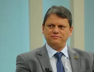 Tarcísio de Freitas planeja mudanças na previdência dos servidores paulistas