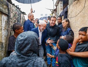 O dia que Lula se tornou uma lenda na favela do Aço