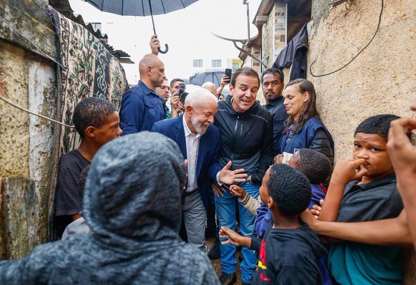 O dia que Lula se tornou uma lenda na favela do Aço