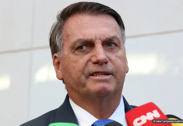 PF indicia Bolsonaro e Mauro Cid e livra Michelle no caso das joias sauditas