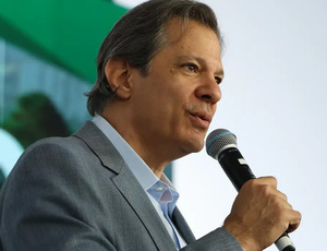 Isenção a carnes pode elevar alíquota geral em 0,53 ponto, diz Haddad