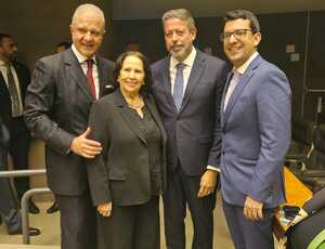 Marcelo Queiroz (PP) e Teresa Bergher (PSDB) se unem para oferecer alternativa aos cariocas cansados dos extremismos