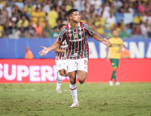 Fluminense bate o Cuiabá e deixa lanterna do Brasileirão