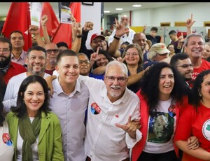 Deputados Lindbergh Farias, Elika Takimoto e Marina do MST lança Adilson Ribeiro em Itaperuna e Jefferson de Azevedo para prefeito de Campos