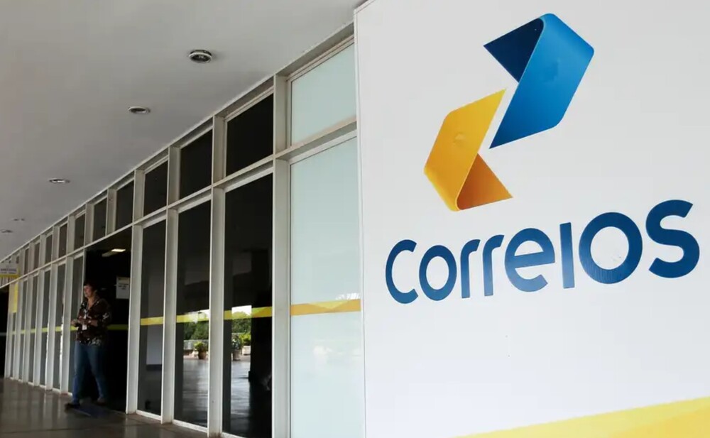 Correios lançam concurso com 33 vagas e salário de até R$ 6,8 mil