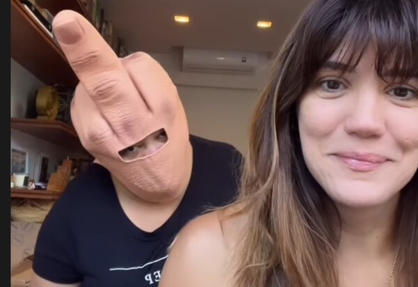 'Tiricutico' mulher de Pedro Paulo defende o marido após vazamento de vídeo íntimo e pede para ele não desistir da candidatura a vice