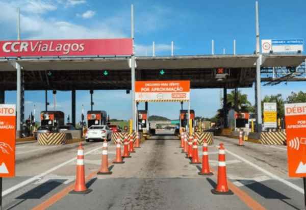 Pedágio da Via Lagos passa dos R$ 30 e revolta representantes do trade turístico